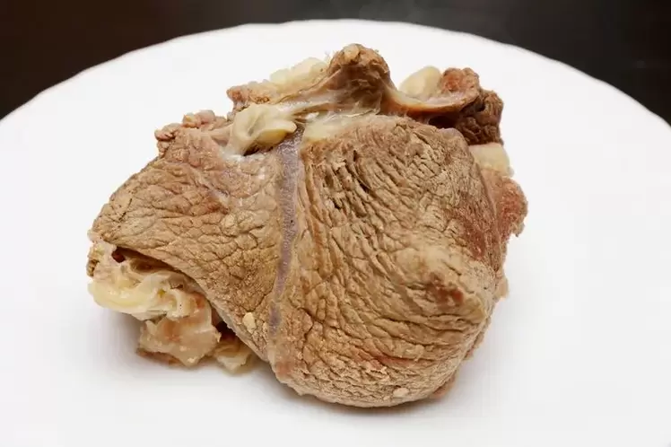 μαγειρεμένο κρέας για δίαιτα χωρίς υδατάνθρακες